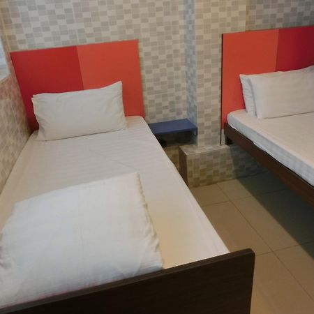 Amigo Inn Hong Kong Extérieur photo